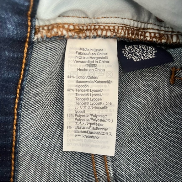 Madewell Curvy High-Rise Skinny Jean in Danny Wash: TENCEL Denim Edition… - Picture 6 of 12